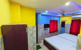 New Ananda Niketan Lodge