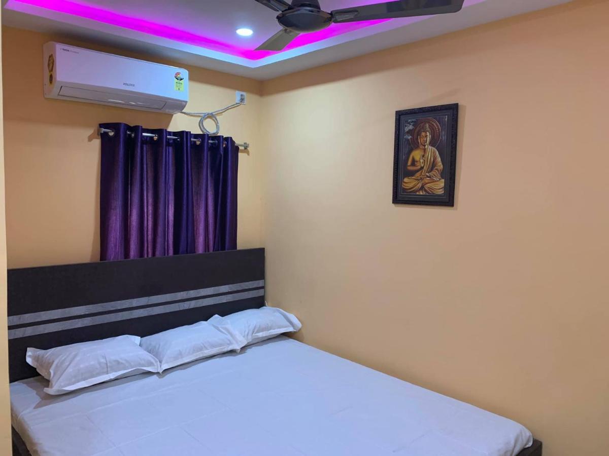 New Ananda Niketan Lodge Kolkata Exterior photo